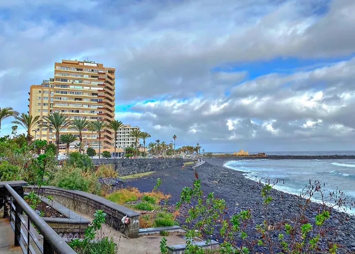 Estudio Dos En Martianez * Puerto de la Cruz (Tenerife)